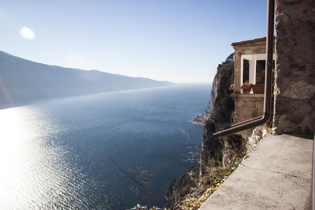 Locanda Al Castelletto Tremosine Exterior photo